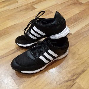 Adidas Traxion Golf Shoes (11 Men's)